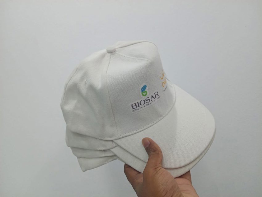 Caps