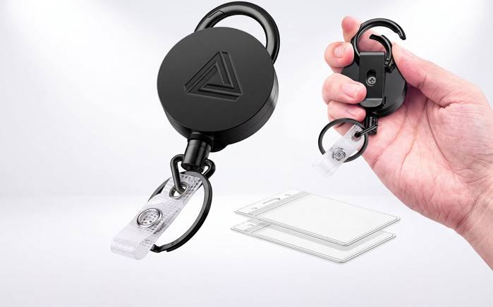 Retractable ID Card Holder