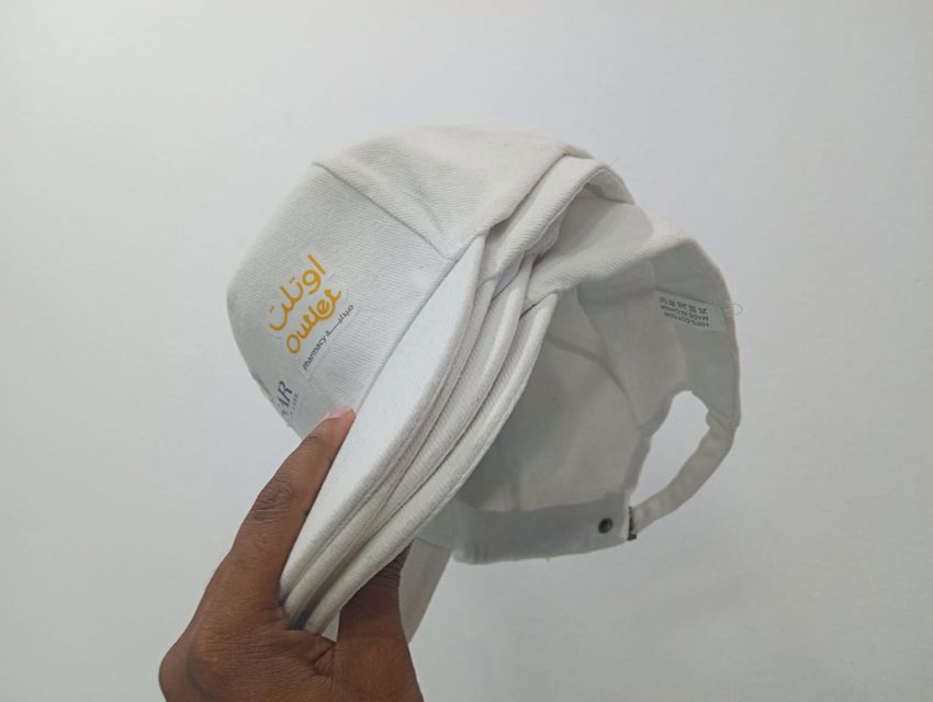 Caps