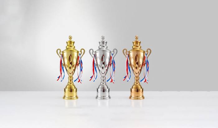 Trophy Awards & Mementos