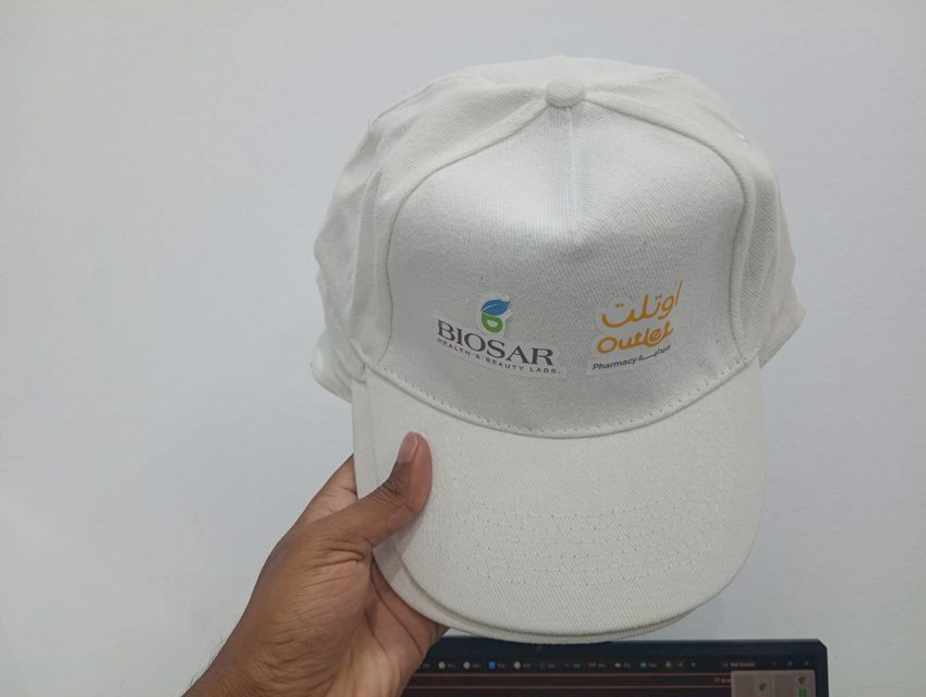 Caps